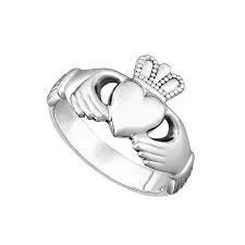 Sterling Silver Claddagh Ring